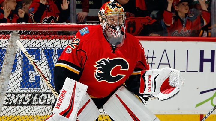 Mladá brankárska hviezda Calgary Flames a jej superzákrok